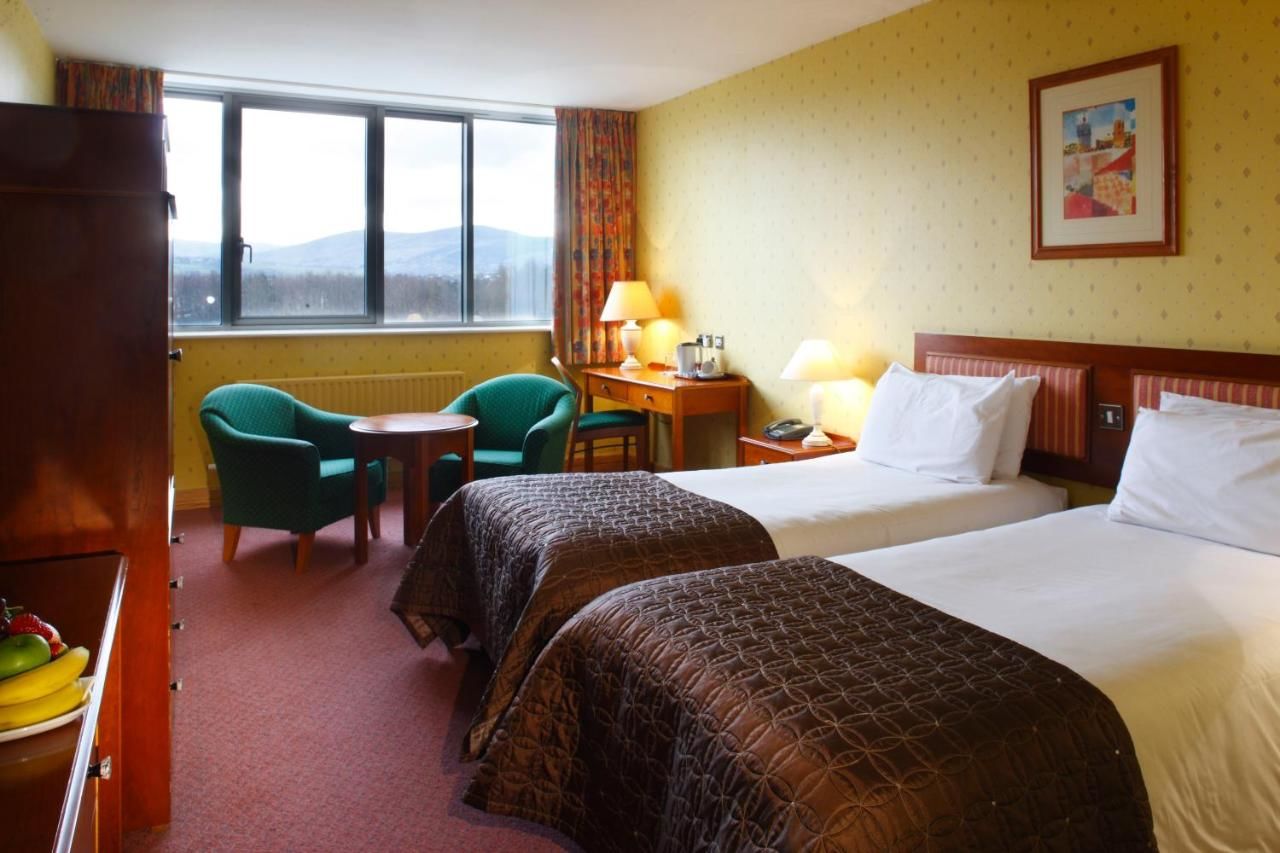 Отель Plaza Hotel Tallaght Талла-29